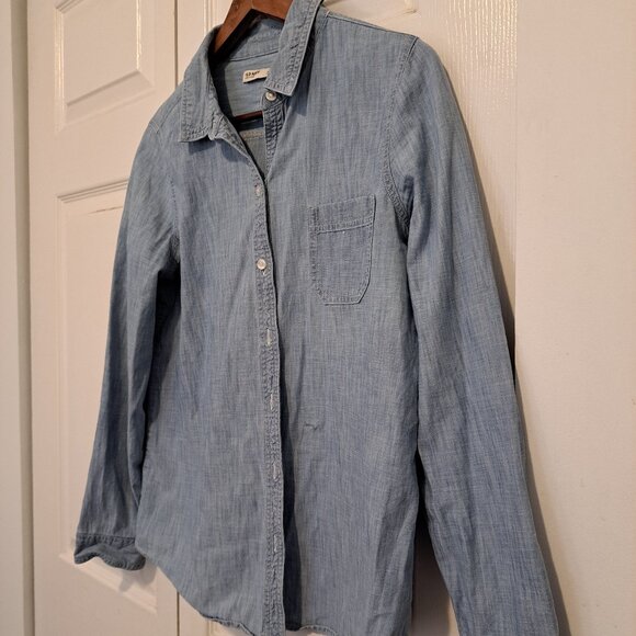 Oldy Navy Button Down Light Denim/Cotton Shirt - Picture 2 of 7